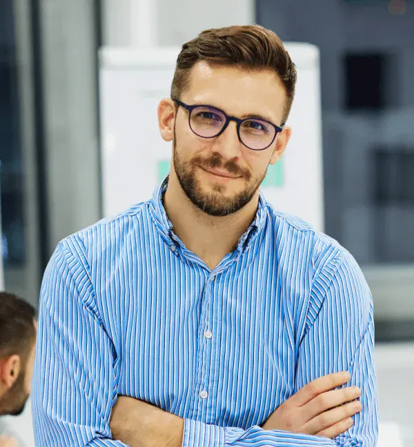 Daniel Clark - Financial Analyst
