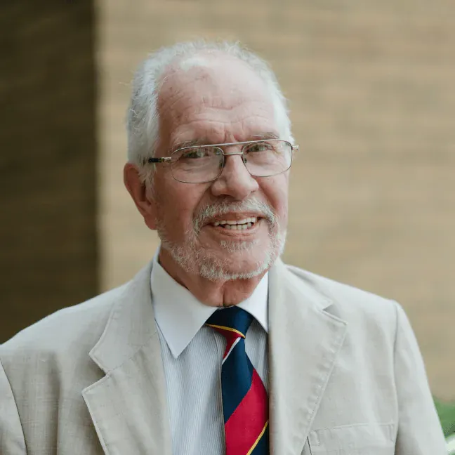 David Reynolds - Head of Consultant